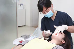 矯正歯科医